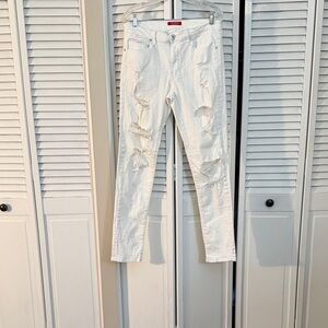 Guess Ivory Ripped Skinny Jeans